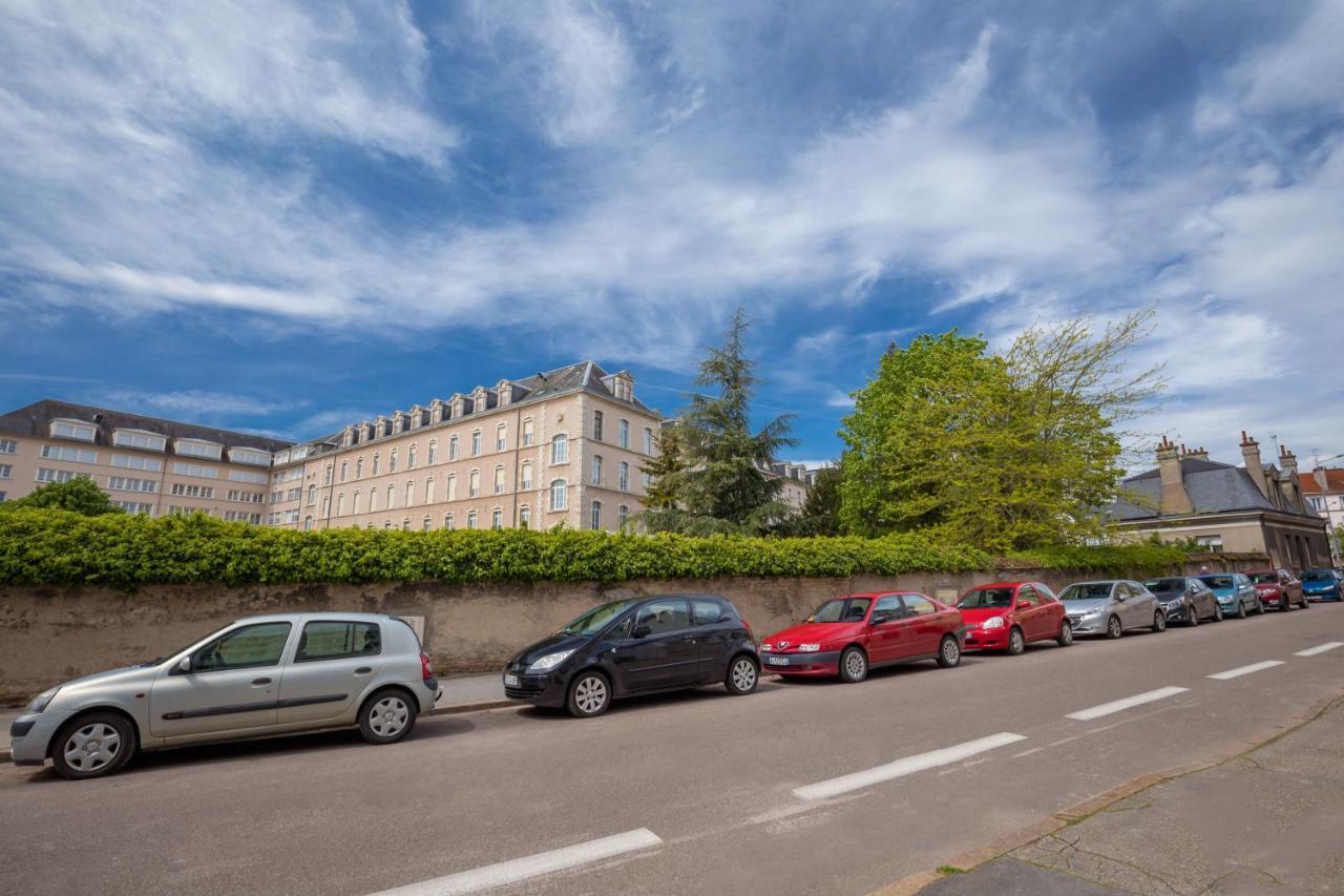 Climatise 100m2 7mn Centre Garage 5pieces 5 Adultes Bebe Arrivee Autonome Apartment *
